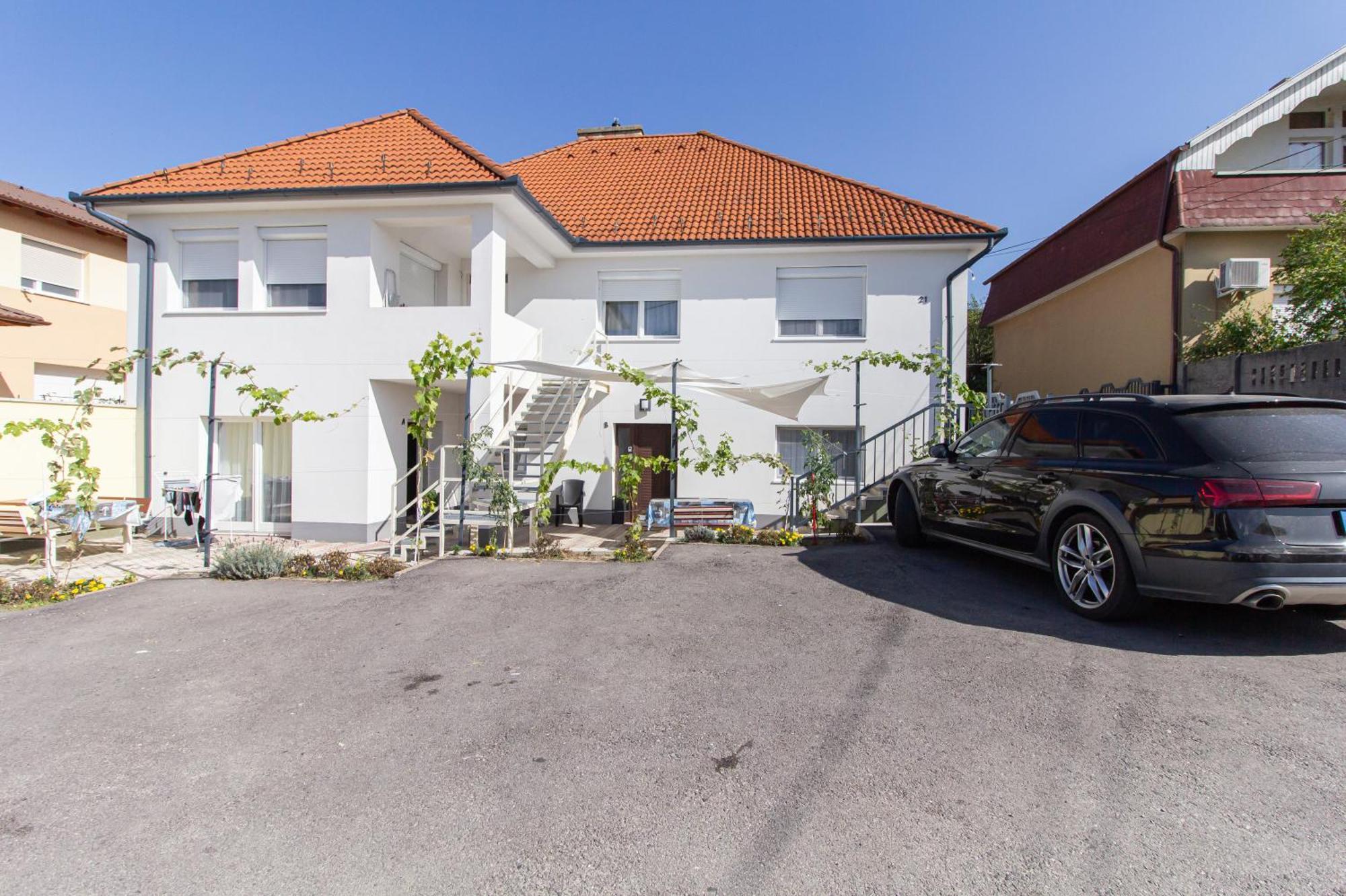 Deli Terasz B Apartman Free Parking, Self-Check-In Anytime 杰尔 外观 照片